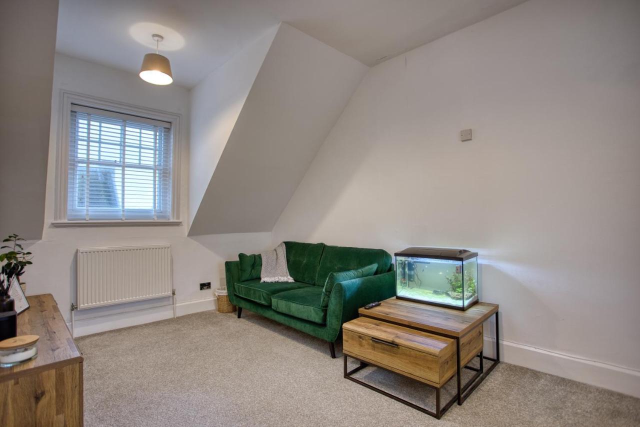 Ferienwohnung Wonderful West End - Parking Inc Folkestone Exterior foto